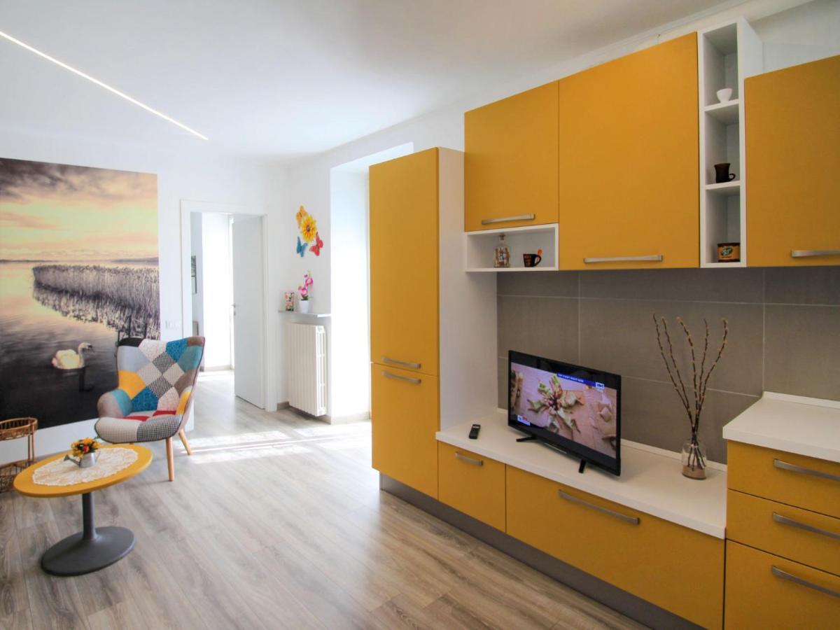 Apartment Tucano By Interhome Luino Luaran gambar