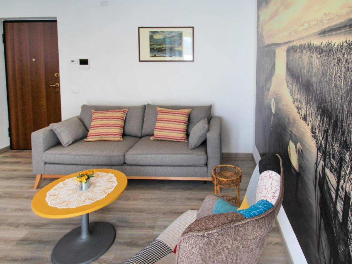 Apartment Tucano By Interhome Luino Luaran gambar